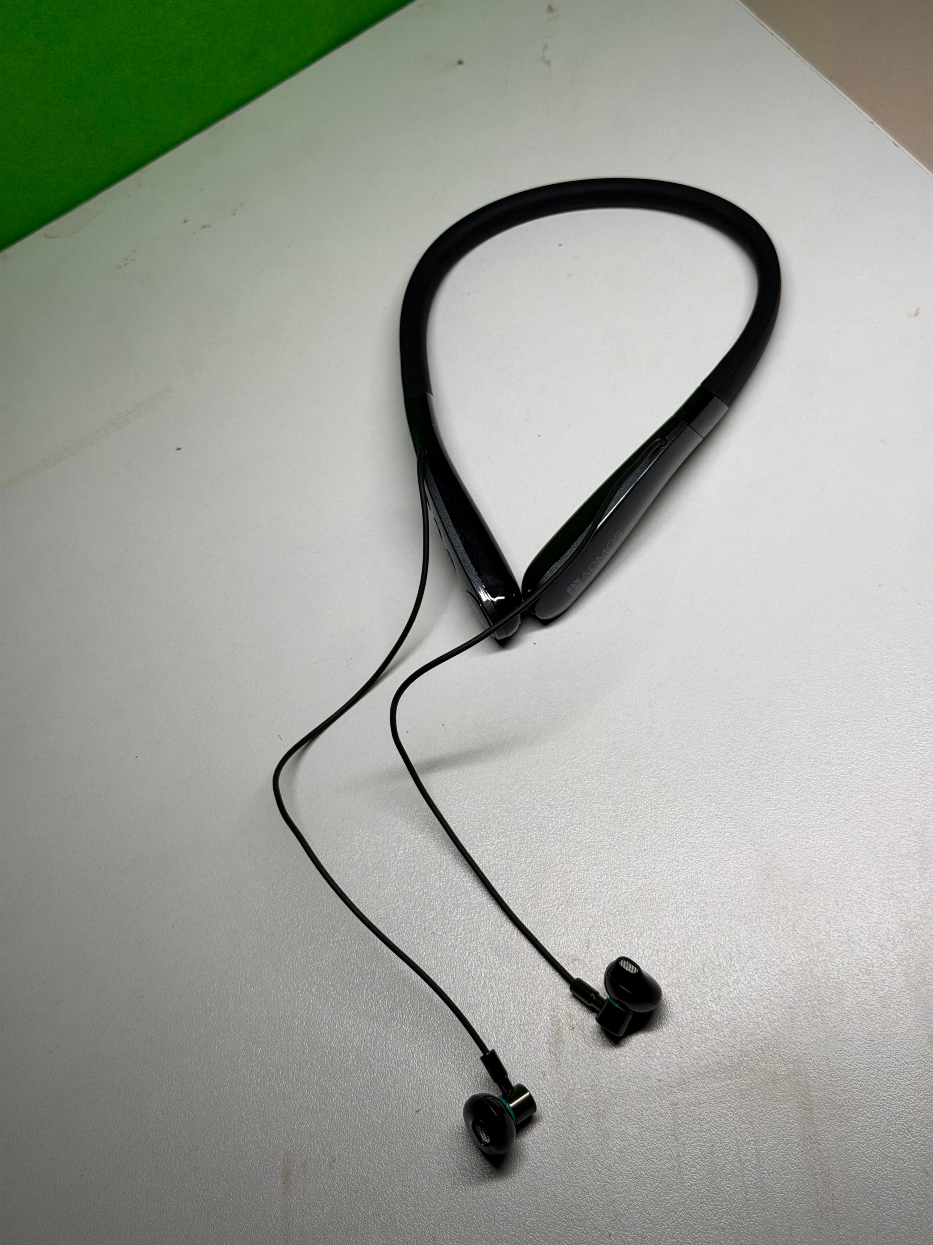 ADMOS BLUETOOTH NECKBAND