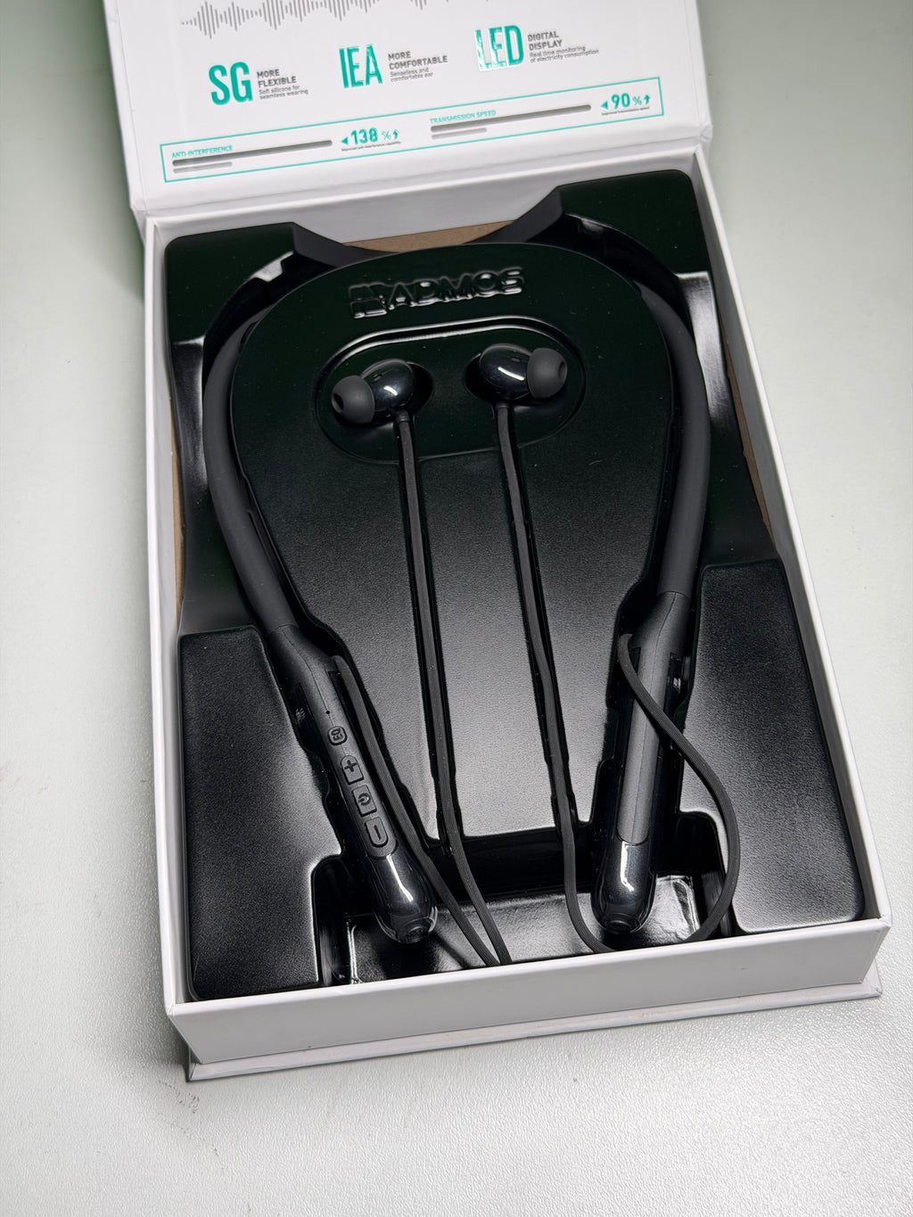 ADMOS WIRELESS NECKBAND
