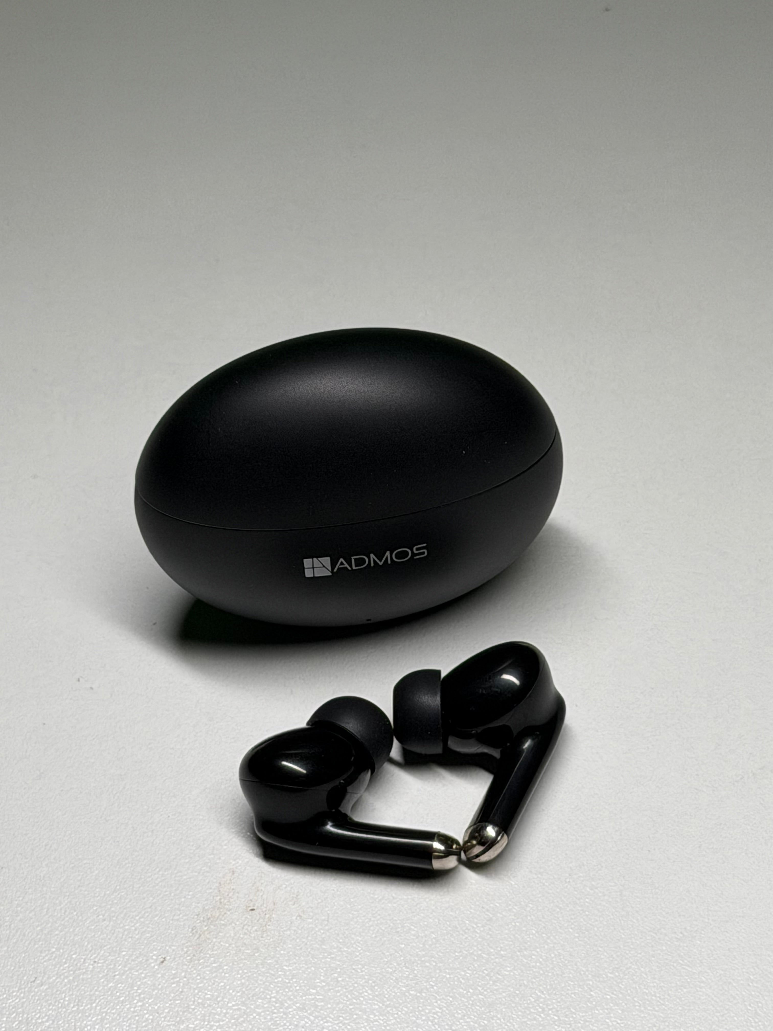 ADMOS WIRELESS EARBUDS